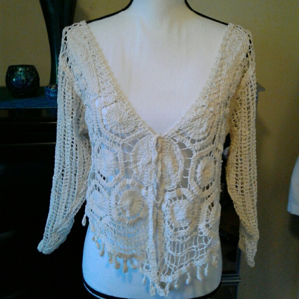 🔥Hot🔥Fever Sexy Cream Crochet Overtop Cropped Cardi Tie Front